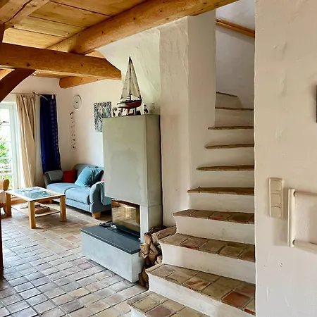 Cosy House Close To Waterfront, 公寓
