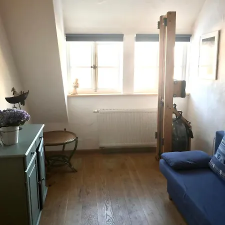 Cosy House Close To Waterfront, 公寓
